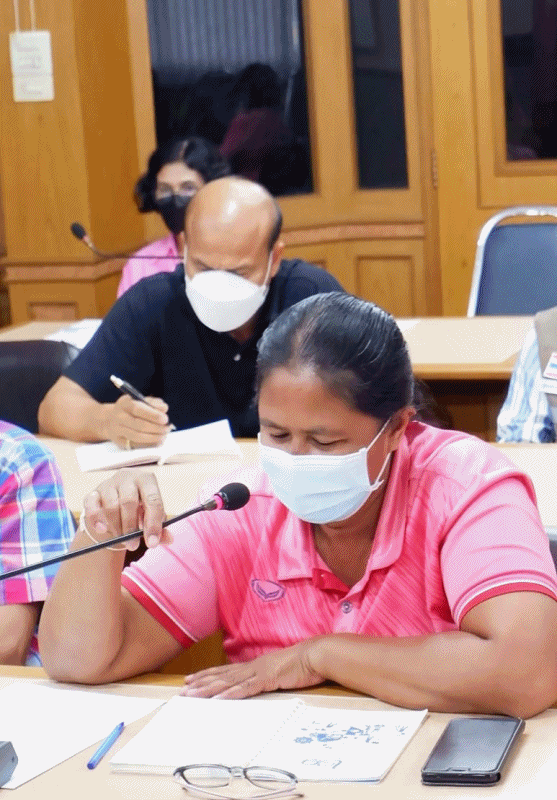 เทศบาลตำบลฉวาง ประชุมผลการปฏิบัติงานประจำเดือน