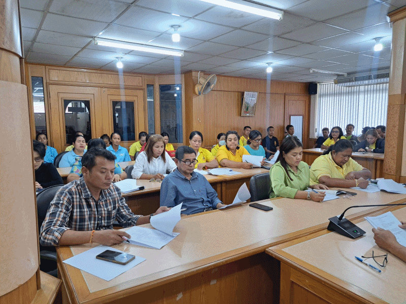 เทศบาลตำบลฉวาง ประชุมการปฏิบัติงานด้านต่างๆ ประจำเดือน