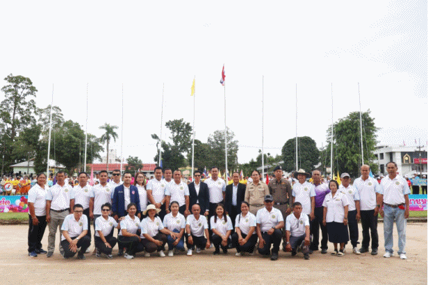 ทศบาลตำบลฉวาง เปิดการแข่งขันกีฬาชุมชนสัมพันธ์ เทศบาลตำบลฉวาง ประจำปี 2568
