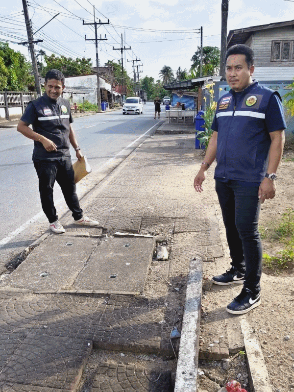 เทศบาลตำบลฉวาง ลงพื้นที่สำรวจทางเท้าที่ชำรุด