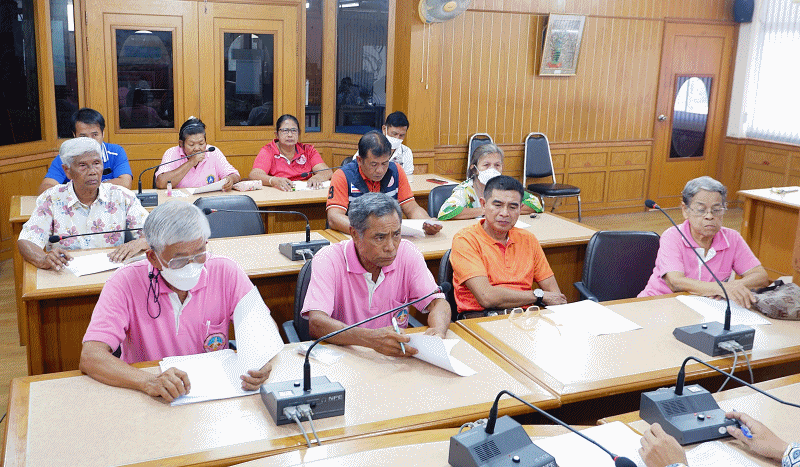 เทศบาลตำบลฉวาง ประชุมการจัดโครงการสืบสานประเพณีวันสงกรานต์และวันผู้สูงอายุ ประจำปี 2566