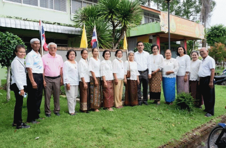เทศบาลตำบลฉวาง ร่วมสืบสานประเพณีหล่อเทียนพรรษา เพื่อถวายเป็นพระราชกุศลแด่พระบาทสมเด็จพระวชิรเกล้าเจ้าอยู่หัว เนื่องในวโรกาสเฉลิมพระชนมพรรษา 71 พรรษา