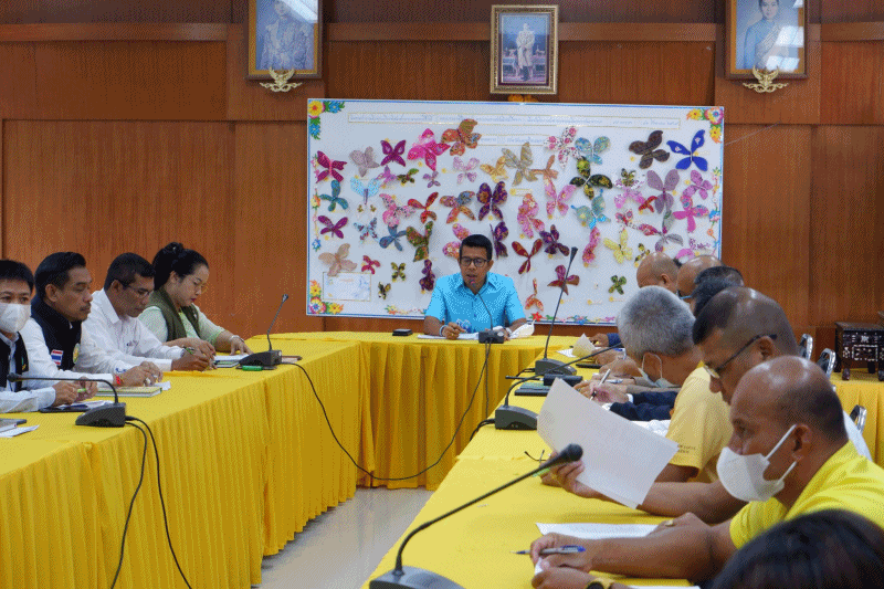 นายกเทศมนตรีตำบลฉวาง เข้าร่วมประชุมหัวหน้าส่วนราชการอำเภอฉวาง