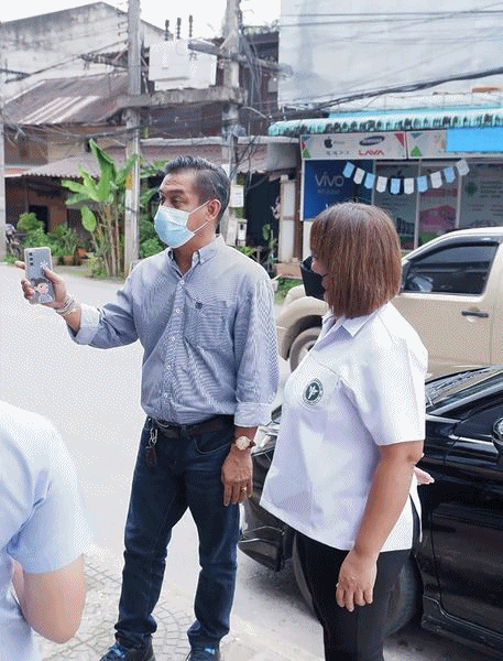เทศบาลตำบลฉวาง และทีมสอบสวนโรคลงพื้นที่ คัดกรองและกักตัวผู้สัมผัสเสี่ยงสูงในพื้นที่เขตเทศบาลตำบลฉวาง