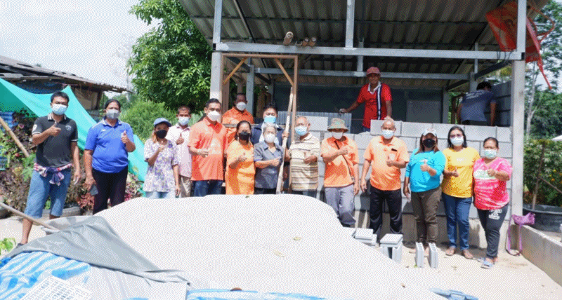 สภาองค์กรชุมชนเทศบาลตำบลฉวาง บูรณาการโครงการบ้านพอเพียงเทศบาลตำบลฉวาง