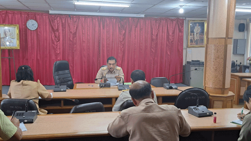 เทศบาลตำบลฉวาง ประชุมการปฏิบัติงานด้านต่างๆ ของเทศบาล