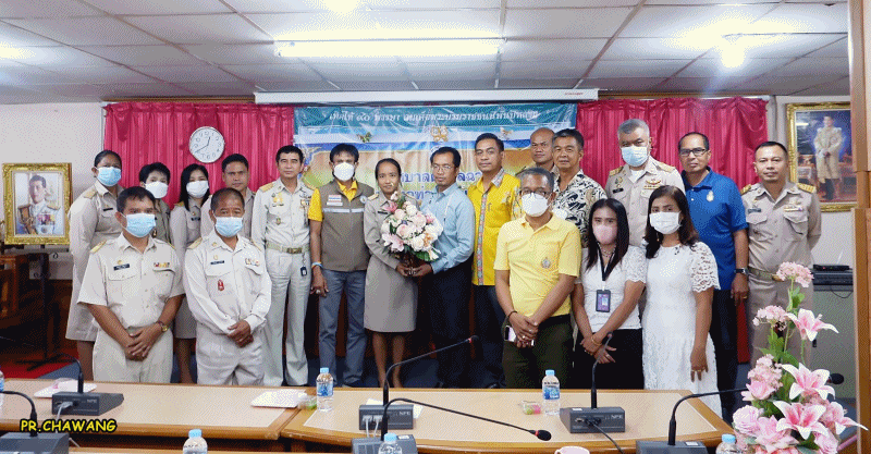 เทศบาลตำบลฉวาง ต้อนรับคณะเทศบาลตำบลไม้เรียง เดินทางมาส่งพนักงานเทศบาลผู้สอบผ่านสายงานผู้บริหาร